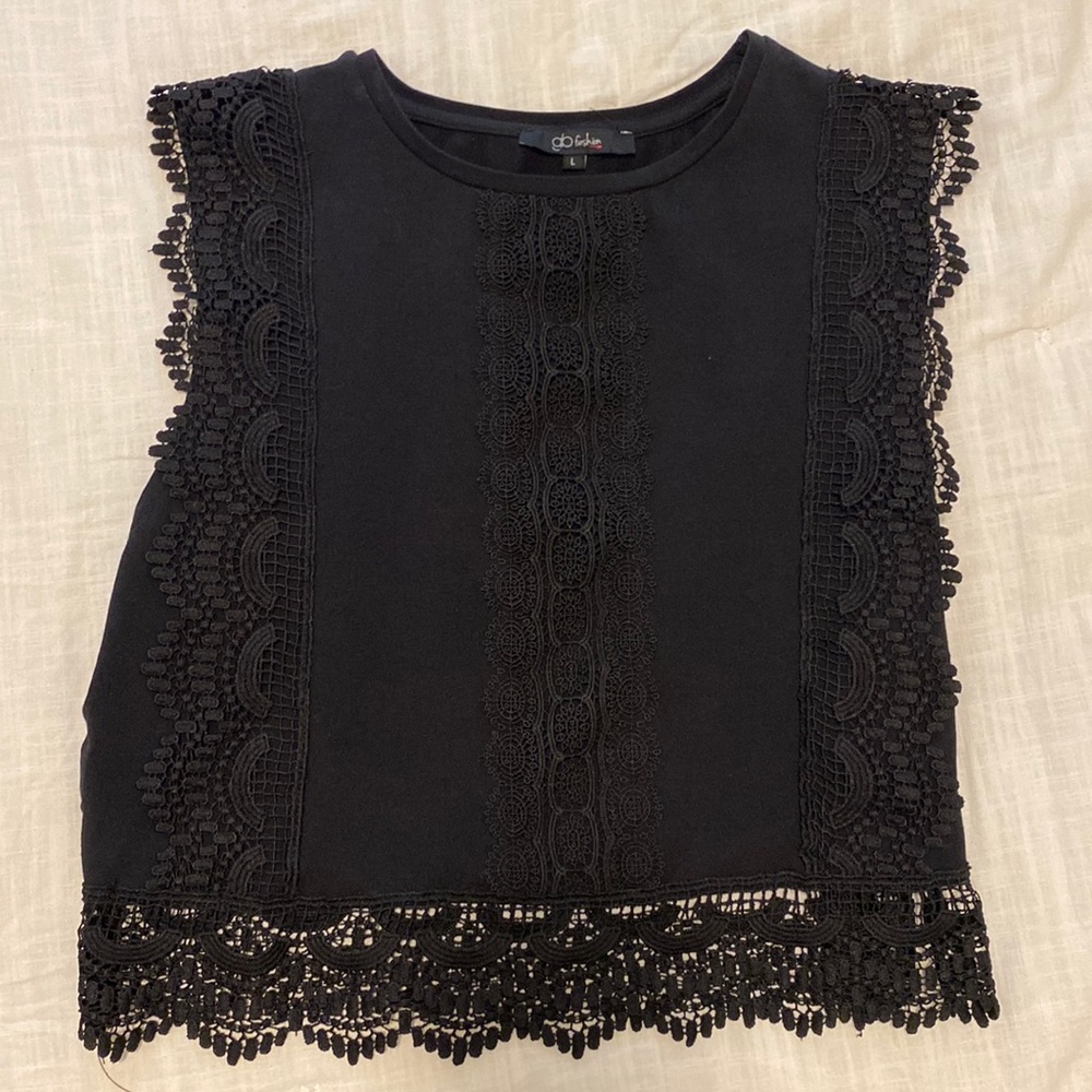 🖤3FOR30! Francesca’s Crop Top (sz large)